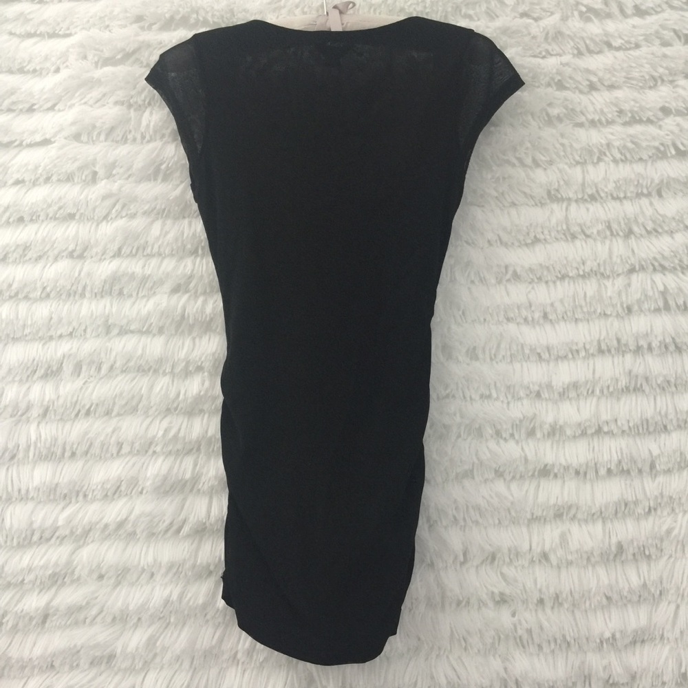 Guess shirt, size M - Picture 2 of 4